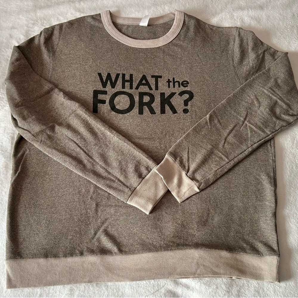EUC midweight sweatshirt